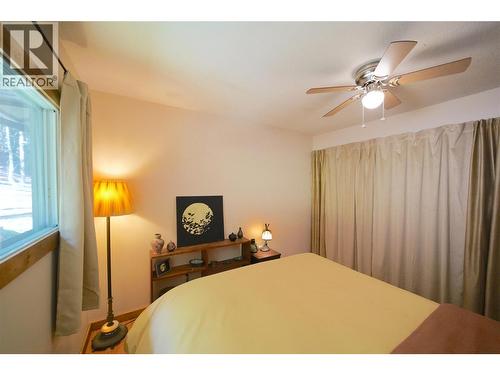 281 Iwanik Road, Procter, BC - Indoor Photo Showing Bedroom