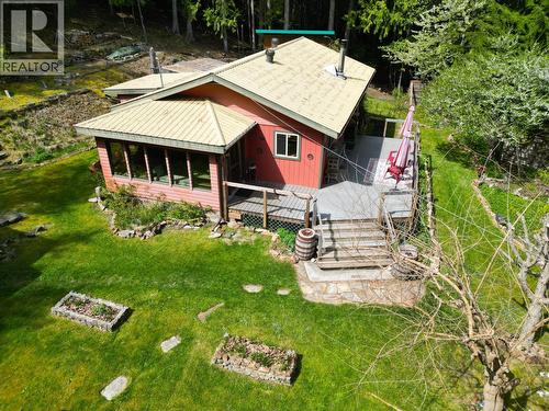 281 Iwanik Road, Procter, BC - Outdoor