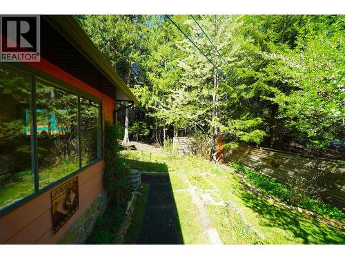 281 Iwanik Road, Procter, BC - Outdoor