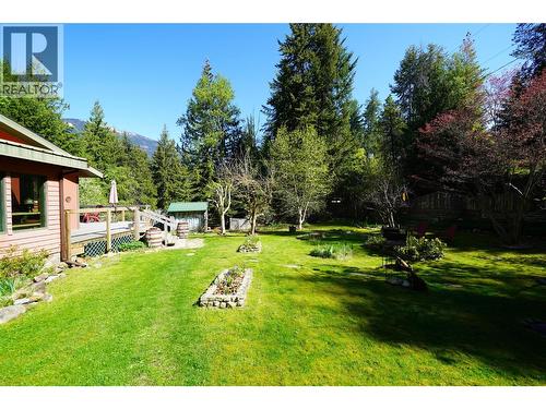 281 Iwanik Road, Procter, BC - Outdoor