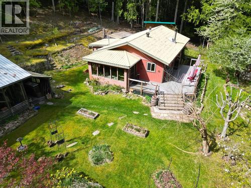 281 Iwanik Road, Procter, BC - Outdoor