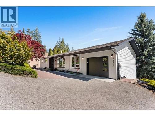 1659 Scott Crescent  Kelowna, BC V1Z 2Y2