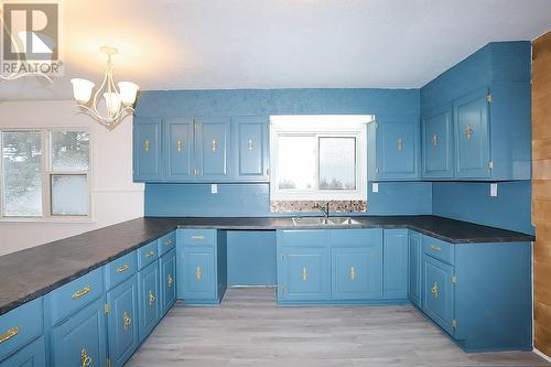 826 I Line Rd, Richards Landing, ON - Indoor Photo Showing Kitchen