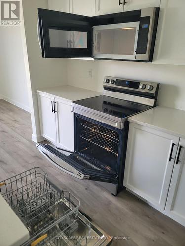 326 Buckthorn Drive, Kingston, ON - Indoor Photo Showing Kitchen