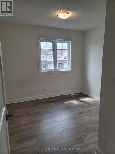 326 Buckthorn Drive, Kingston, ON - Indoor Photo Showing Other Room