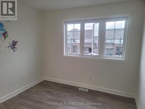 326 Buckthorn Drive, Kingston, ON - Indoor Photo Showing Other Room
