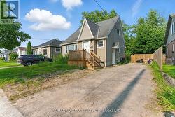 1 - 290 SCHOLFIELD AVENUE S Welland (Lincoln/Crowland), ON L3B 1N8