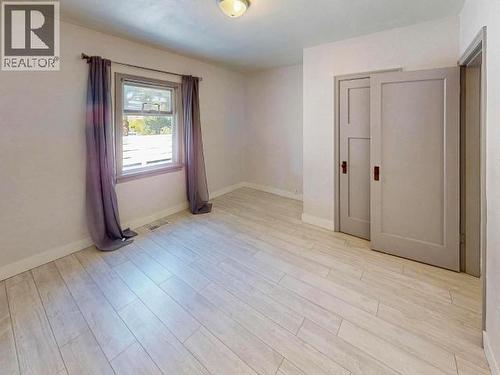 4627 Joyce Ave, Powell River, BC 