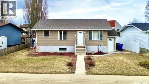 2451 Kildeer DRIVE  North Battleford, SK S9A 3T4