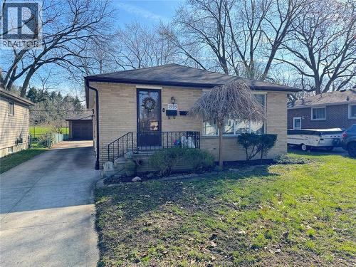 1595 SUN VALLEY  Windsor, ON N9C 3R1
