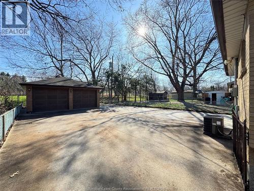 1595 Sun Valley, Windsor, ON - Outdoor