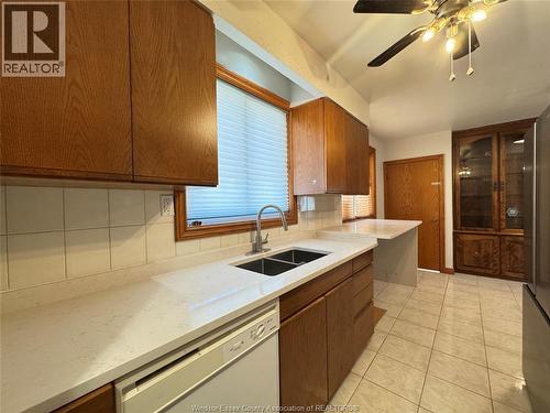 1595 Sun Valley, Windsor, ON - Indoor Photo Showing Kitchen With Double Sink