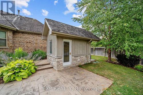 569 Franklinway Gate, London North (North R), ON - Outdoor