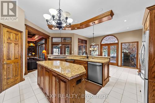 569 Franklinway Gate, London North (North R), ON - Indoor
