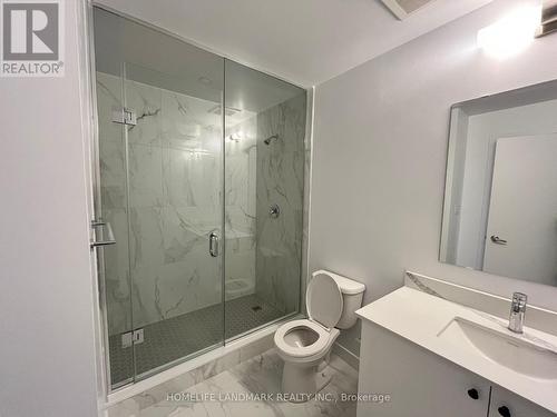 219 - 3 Bancroft Lane, Richmond Hill, ON - Indoor Photo Showing Bathroom