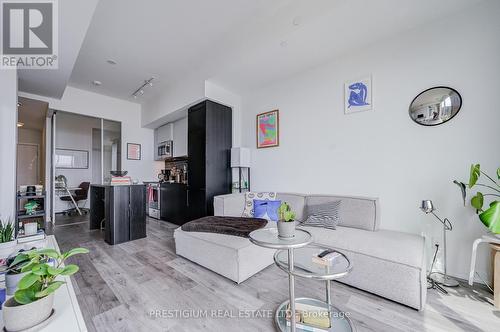 1311 - 285 Dufferin Street, Toronto, ON - Indoor