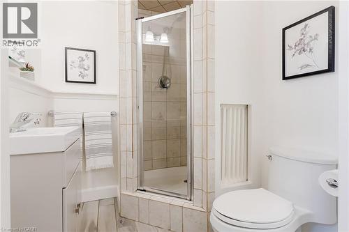 115 Filbert Street, Kitchener, ON - Indoor Photo Showing Bathroom