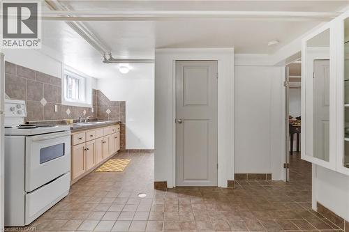 115 Filbert Street, Kitchener, ON - Indoor Photo Showing Kitchen