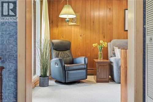 175 Concession 5 E, Waterdown, ON - Indoor Photo Showing Other Room
