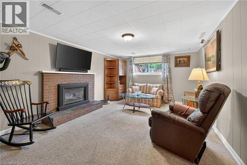 582 Woodview Road, Burlington, ON - Indoor Photo Showing Living Room With Fireplace