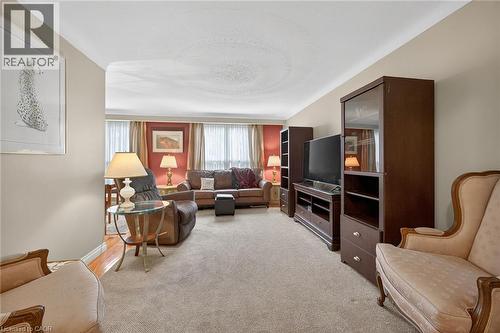 582 Woodview Road, Burlington, ON - Indoor Photo Showing Other Room