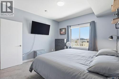322 142 Pawlychenko Lane, Saskatoon, SK - Indoor Photo Showing Bedroom