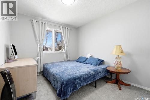 158 Trifunov Crescent, Regina, SK - Indoor Photo Showing Bedroom