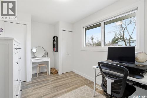 411 Auld Crescent, Saskatoon, SK - Indoor Photo Showing Office