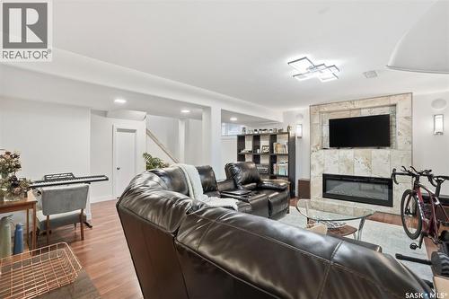 411 Auld Crescent, Saskatoon, SK - Indoor Photo Showing Living Room With Fireplace
