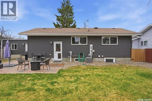 411 Auld Crescent, Saskatoon, SK - Outdoor