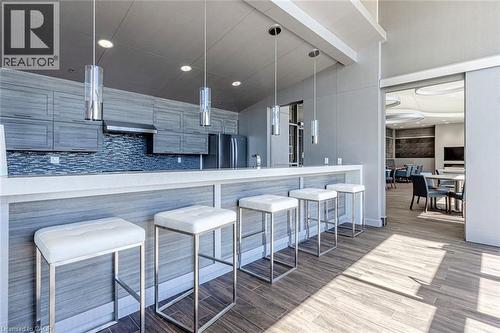 2081 Fairview Street Unit# 1003, Burlington, ON - Indoor