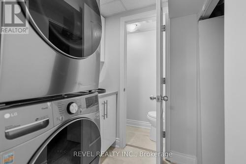 35 Sunset Way, Thorold, ON - Indoor Photo Showing Laundry Room