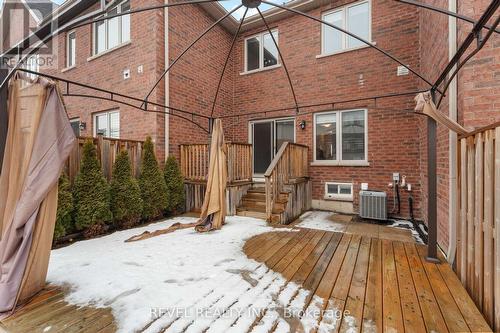 35 Sunset Way, Thorold, ON - Outdoor With Exterior