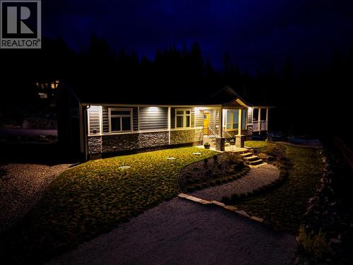 430 Buriview Drive, Nelson, BC - Outdoor