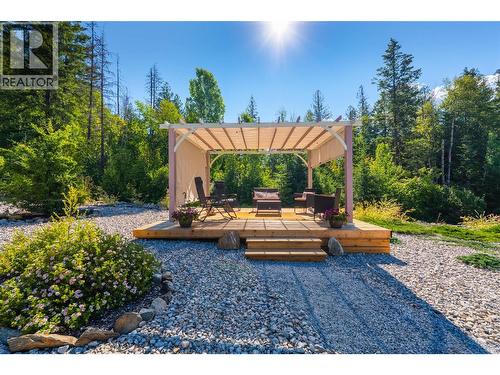 430 Buriview Drive, Nelson, BC - Outdoor With Deck Patio Veranda With Backyard