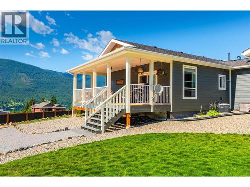 430 Buriview Drive, Nelson, BC - Outdoor With Deck Patio Veranda