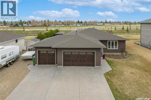 212 Iron Bridge DRIVE  Moose Jaw, SK S6J 0B5