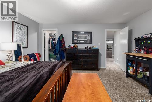 212 Iron Bridge Drive, Moose Jaw, SK - Indoor Photo Showing Bedroom