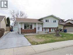 315 Benesh CRESCENT  Saskatoon, SK S7K 6P1