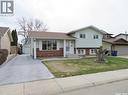 315 Benesh Crescent, Saskatoon, SK  - Outdoor With Facade 