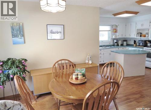 315 Benesh Crescent, Saskatoon, SK - Indoor Photo Showing Dining Room