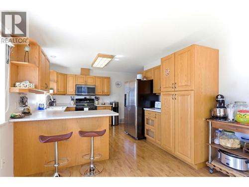 1411 Pears Place, Ashcroft, BC - Indoor Photo Showing Kitchen