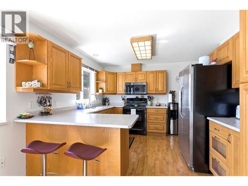 1411 Pears Place, Ashcroft, BC - Indoor Photo Showing Kitchen