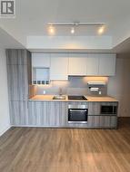4712 - 5 BUTTERMILL AVENUE Vaughan, ON L4K 0J5