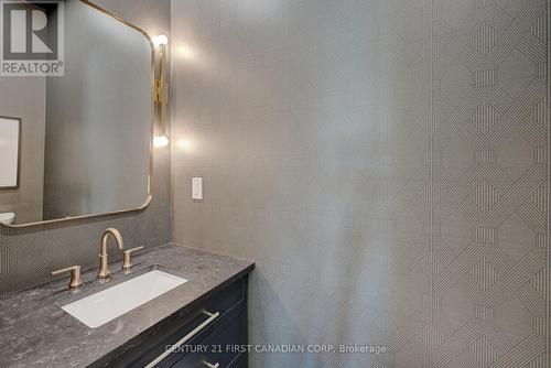 133 Basil Crescent, Middlesex Centre (Ilderton), ON - Indoor Photo Showing Bathroom