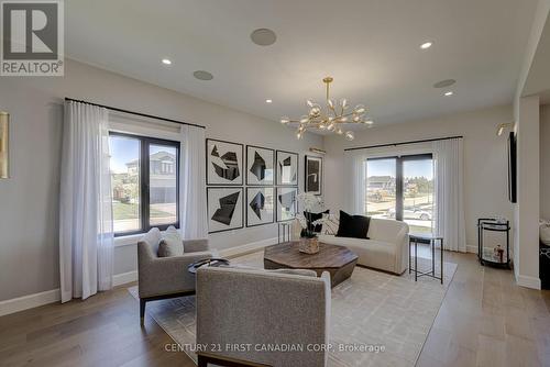 133 Basil Crescent, Middlesex Centre (Ilderton), ON - Indoor Photo Showing Living Room
