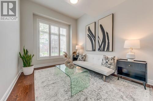 4208 Fuller Crescent, Burlington, ON - Indoor
