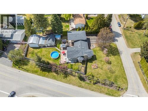 1400 MEADOWBROOK Drive  Castlegar, BC V1N 3M1