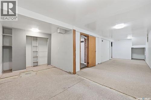 404 D Avenue S, Saskatoon, SK - Indoor