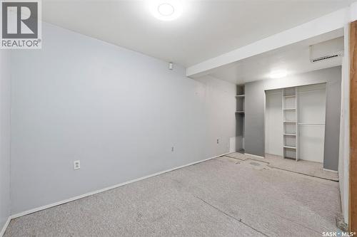 404 D Avenue S, Saskatoon, SK - Indoor Photo Showing Other Room